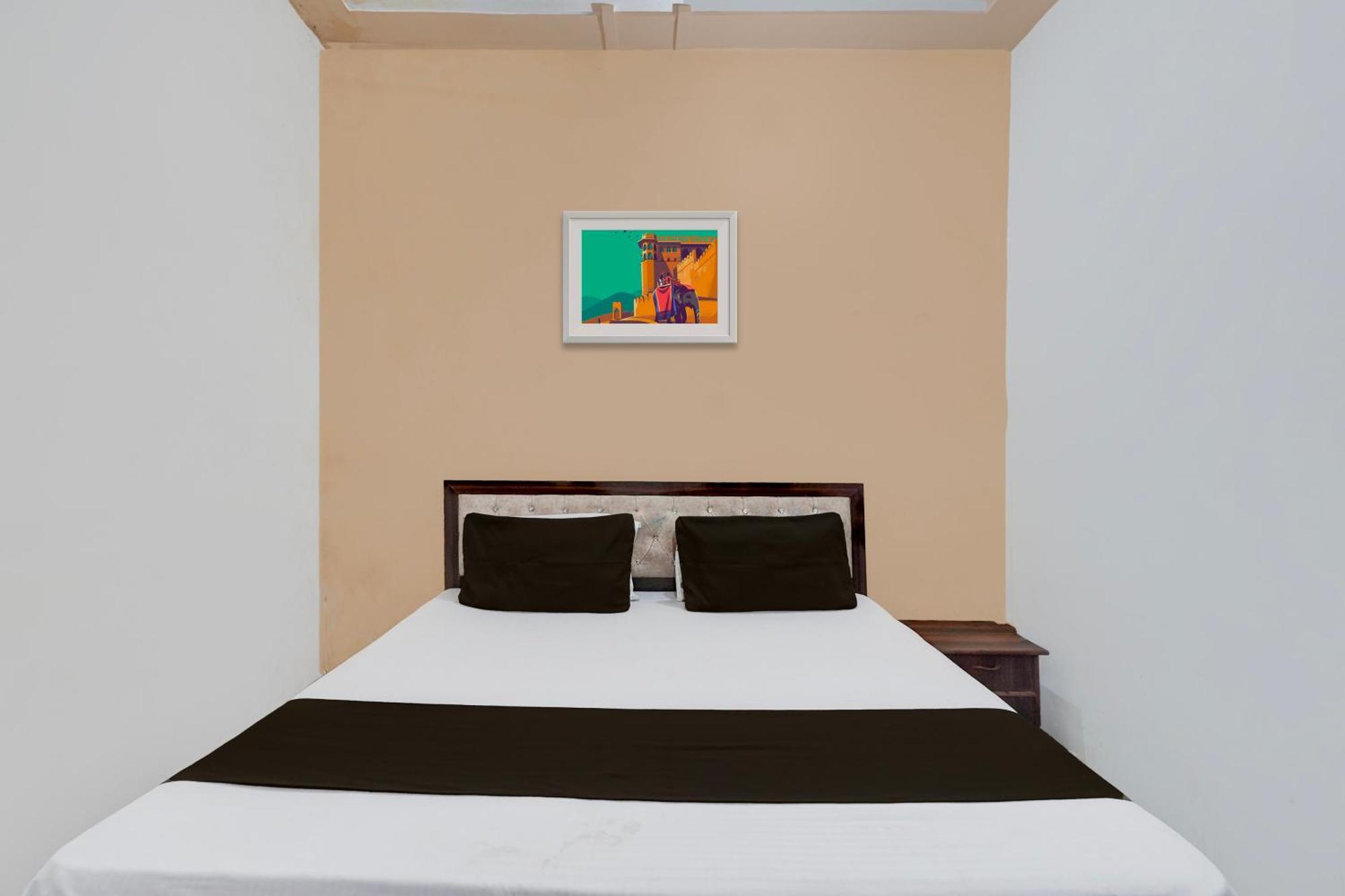 Oyo Hotel Maharaja Palace Meerut Eksteriør bilde