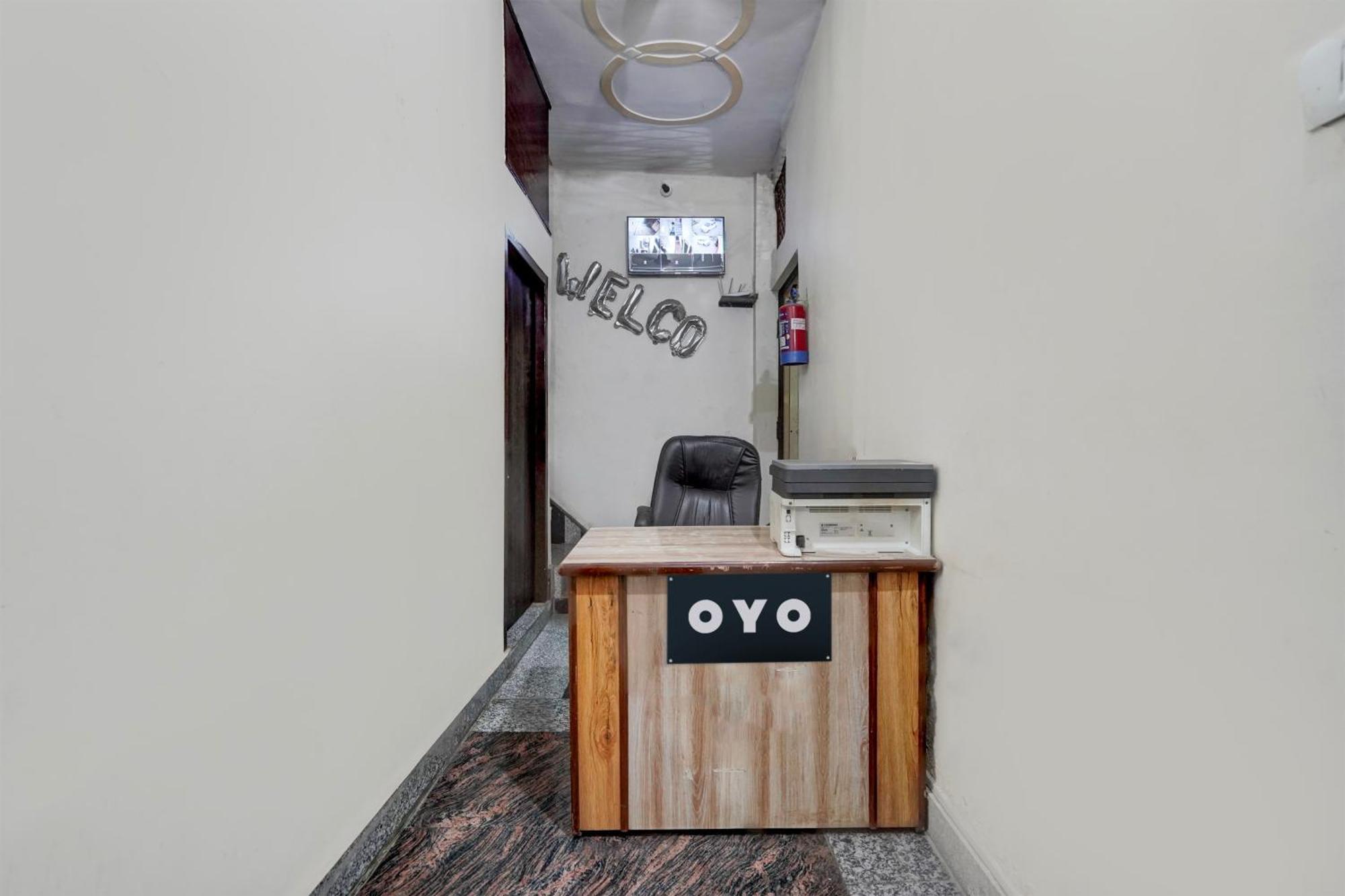 Oyo Hotel Maharaja Palace Meerut Eksteriør bilde